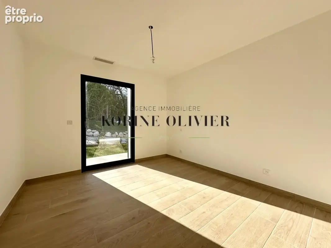 NORD d’Aix-en-Provence Maison de plain-pied avec dépendances et piscine - photo 75