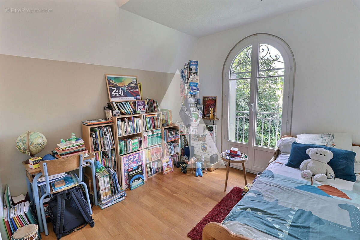 Maison à LA FRETTE-SUR-SEINE