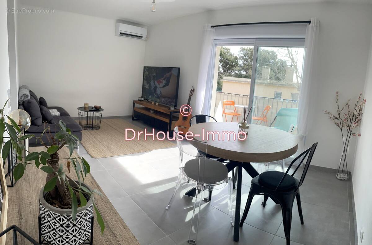 Appartement à LE ROVE