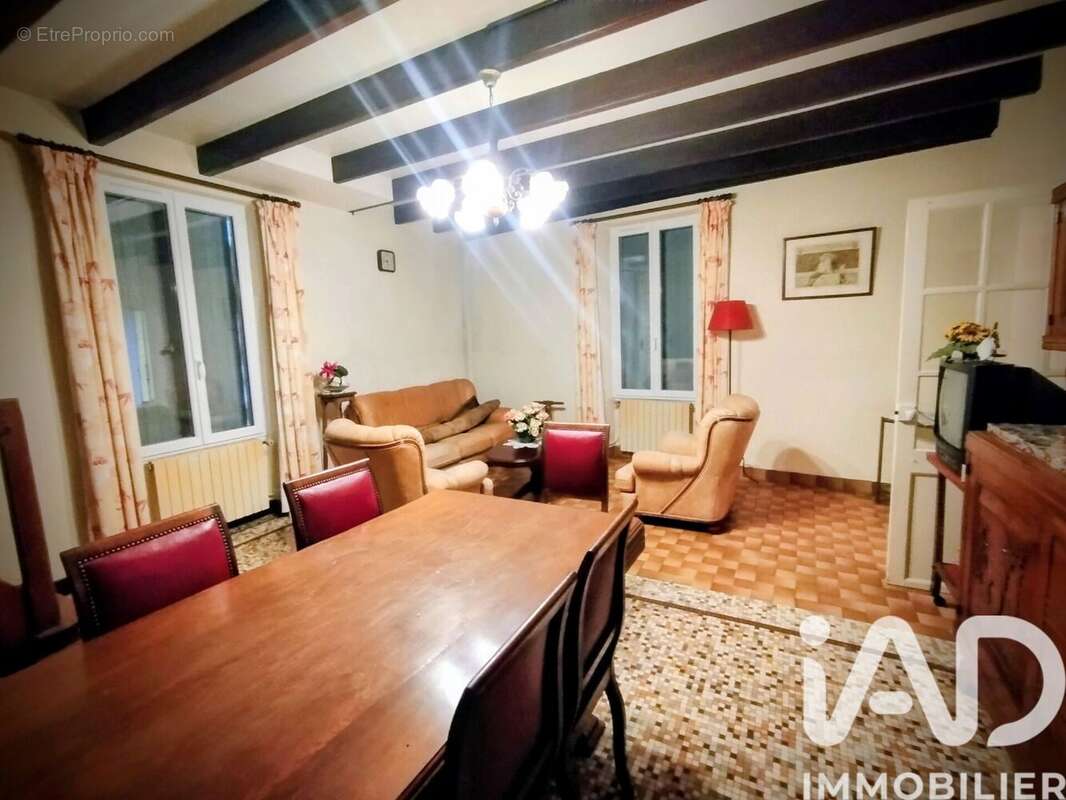 Maison 223 m² à Saint-Pierre-Sur-Dropt  - photo 2