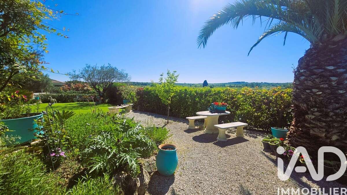 Photo 3 - Maison à SAINT-GENIES-DE-FONTEDIT