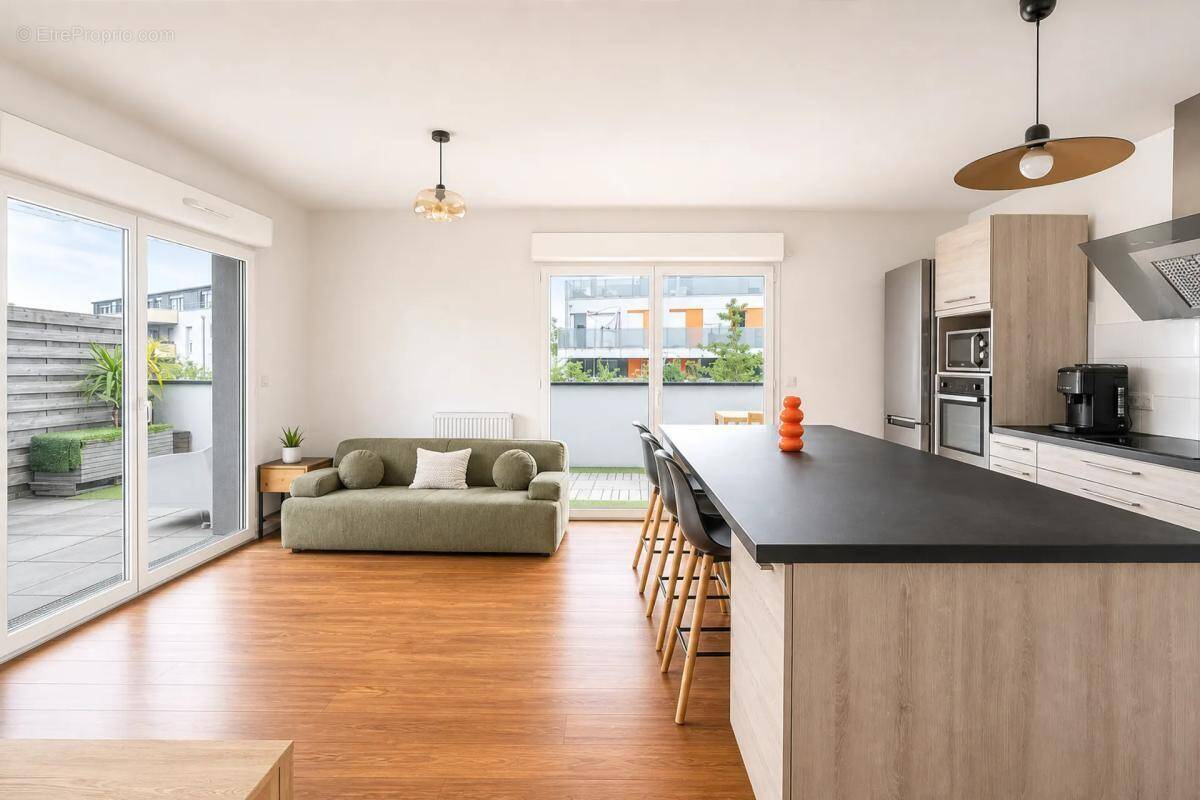 Appartement à VILLENAVE-D'ORNON