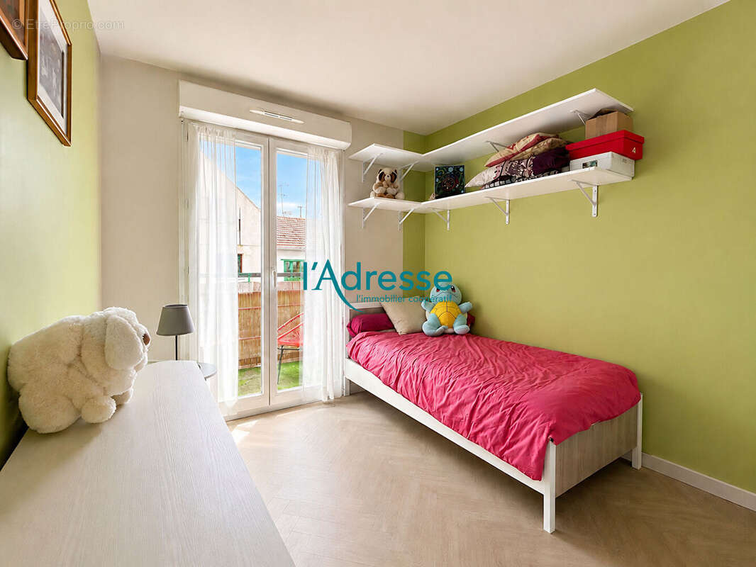Appartement à NANTERRE