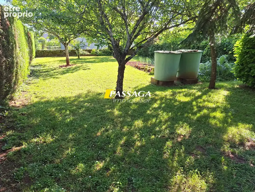 A VENDRE - Terrain constructible de 684 m² - SEBAZAC CONCOURES - photo 3