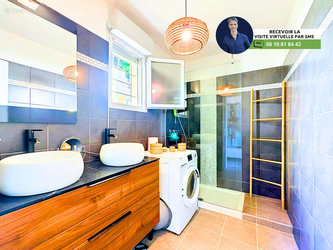 Appartement à SAINT-LAURENT-DU-VAR