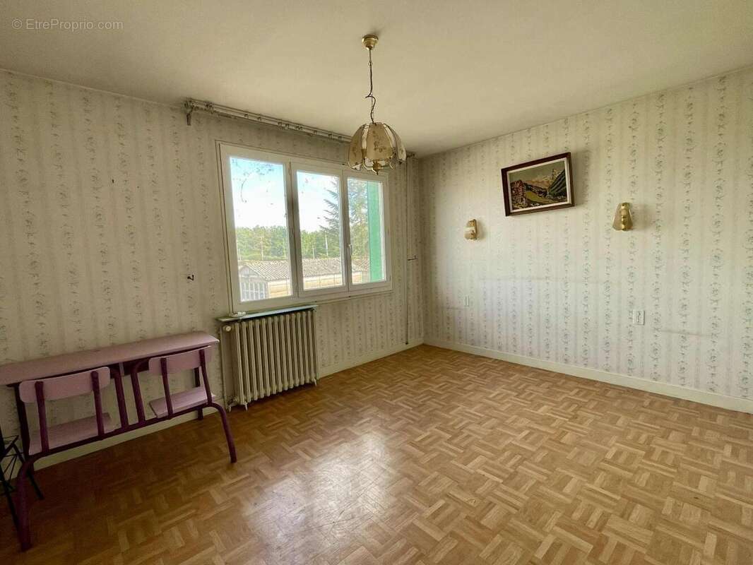 Maison 240 m² à Rimondeix  - photo 8