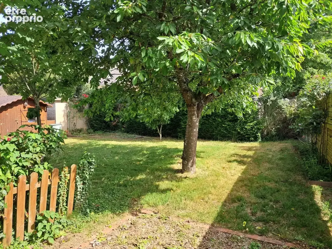 Terrain à SAINT-PATERNE