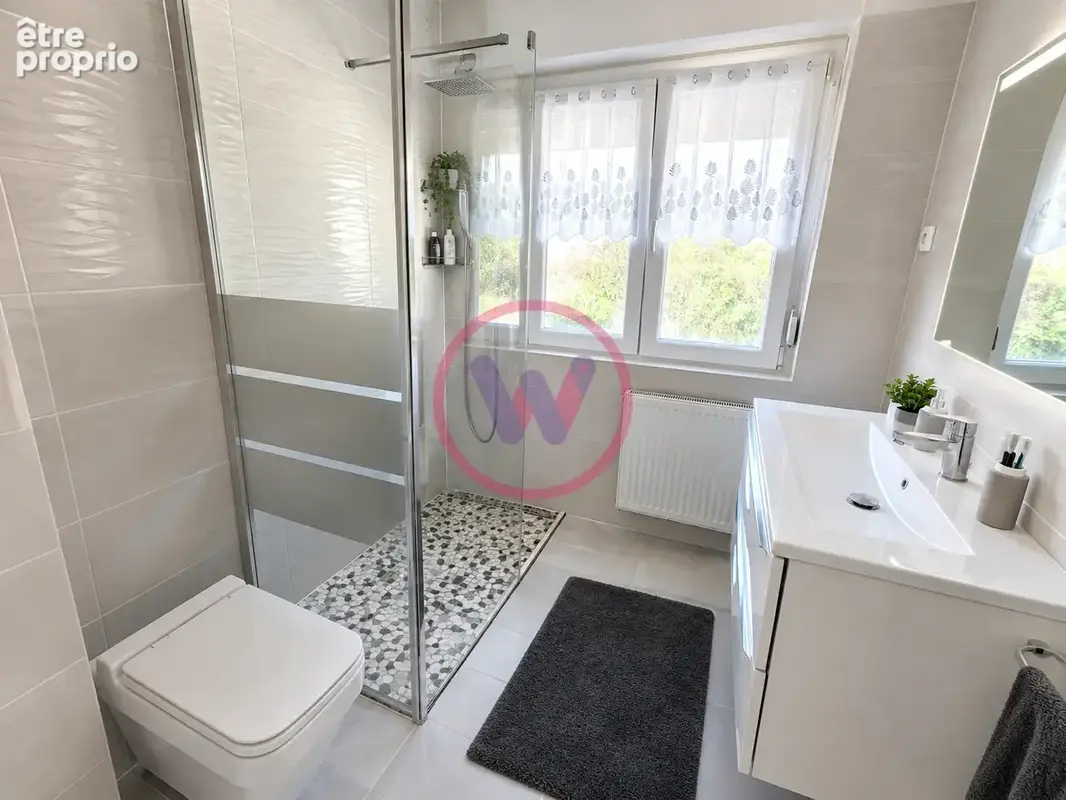 ARRAS - Secteur Hôpital - maison de résidence 104m2 habitables - photo 5