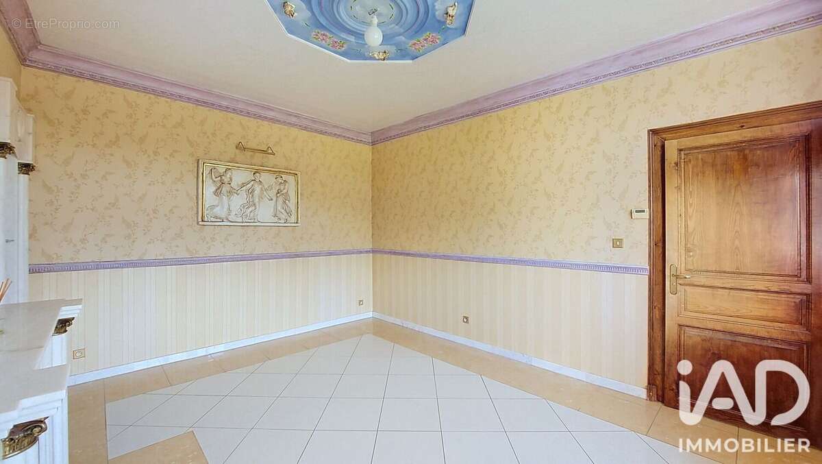 Maison 164 m² à Maubeuge  - photo 4