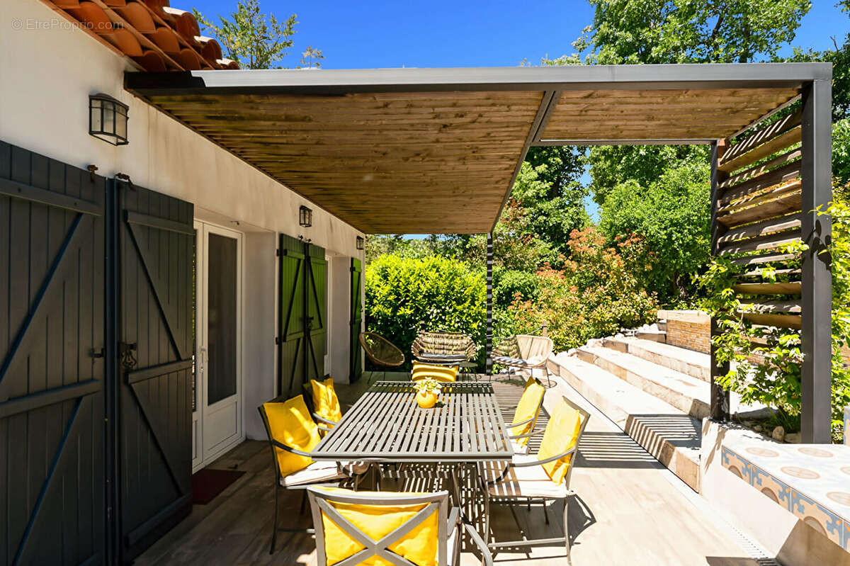 Maison à BOUC-BEL-AIR