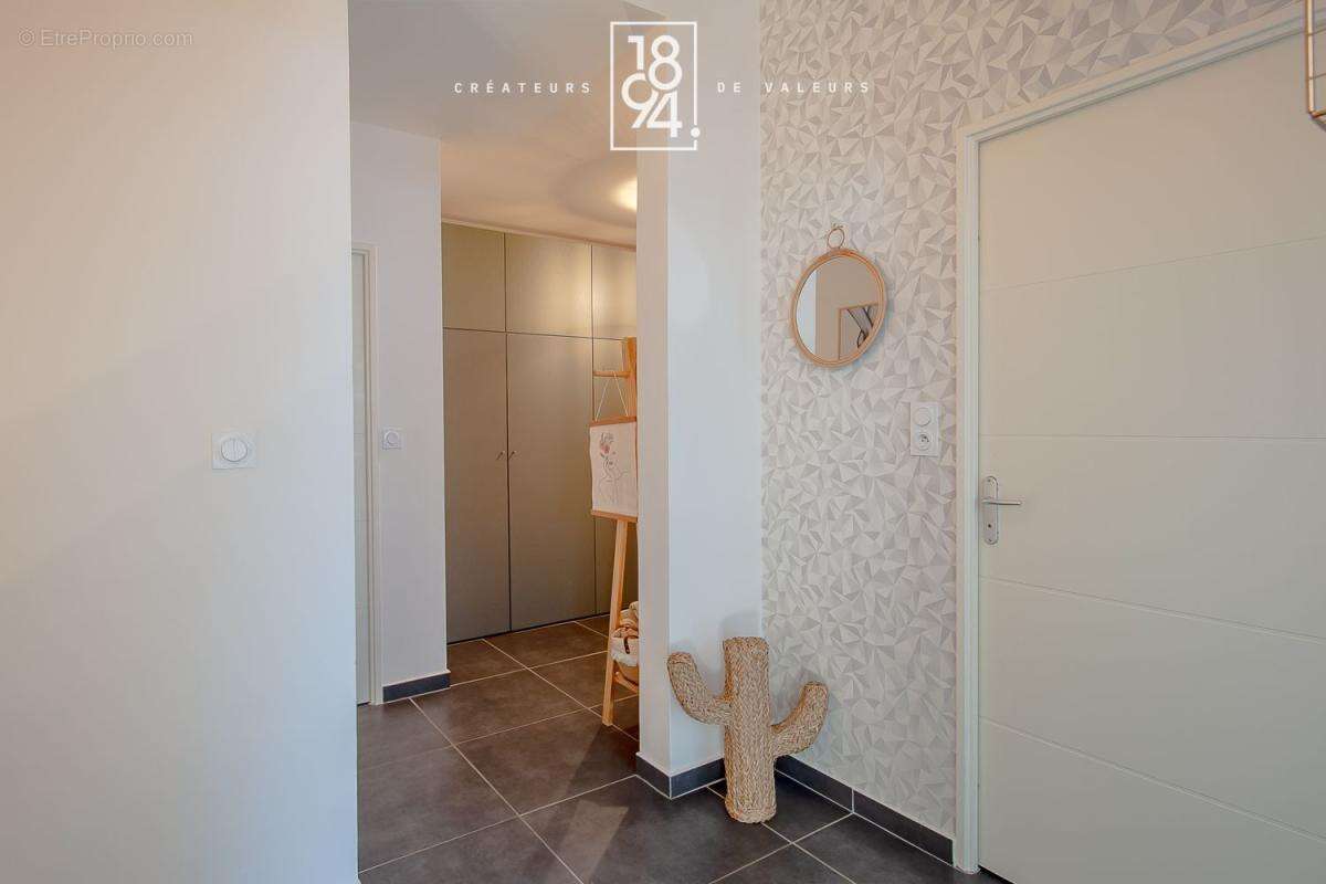 Appartement à VITROLLES