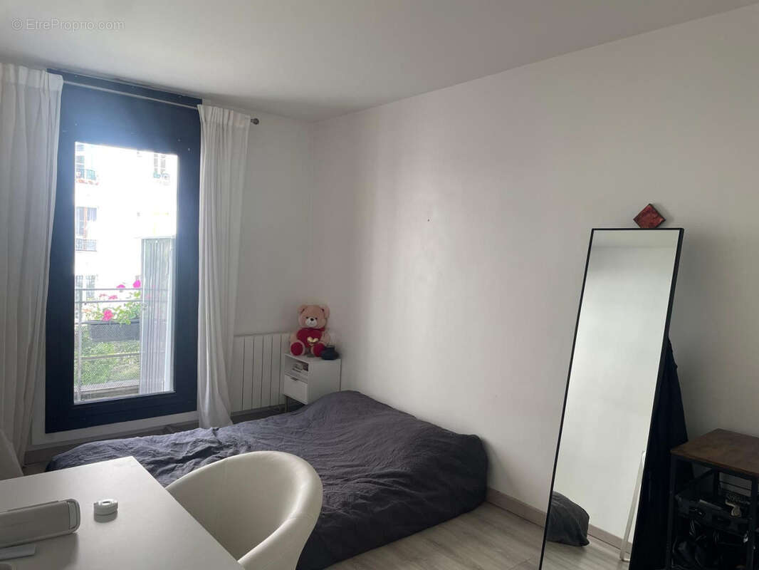 Appartement à PARIS-20E