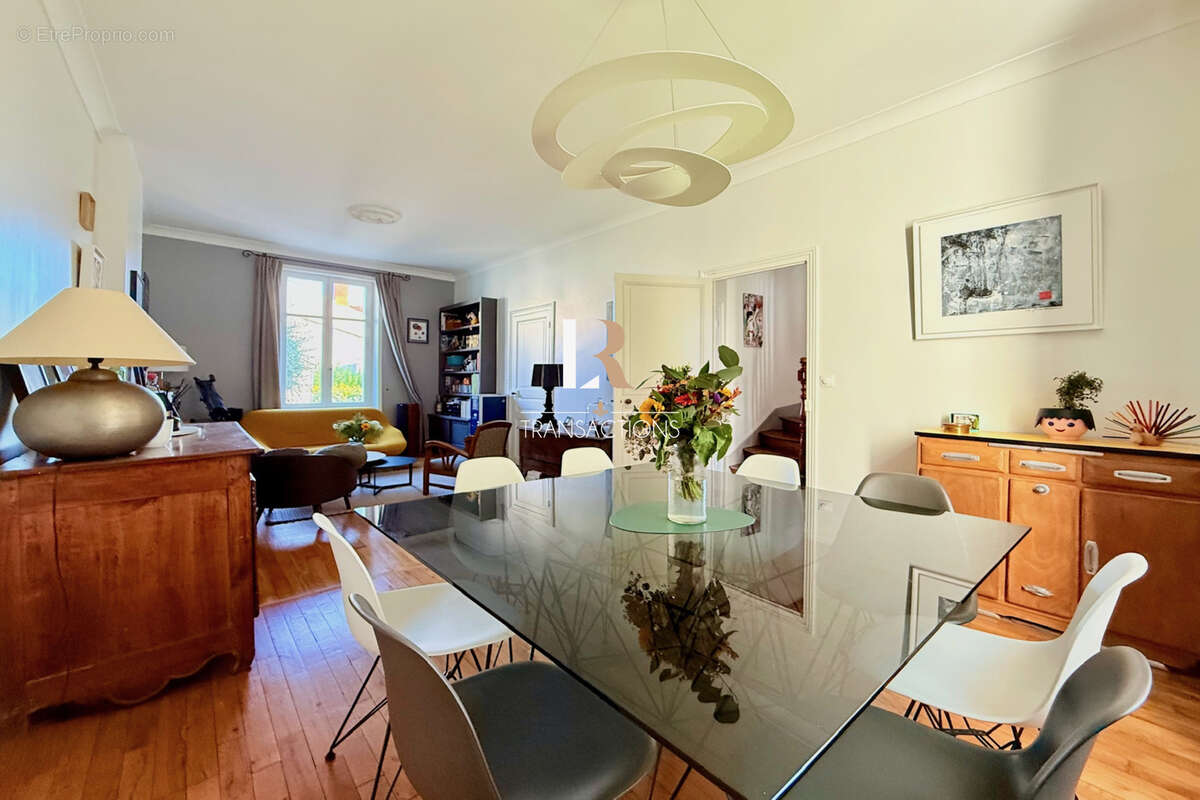 Maison à LA ROCHELLE