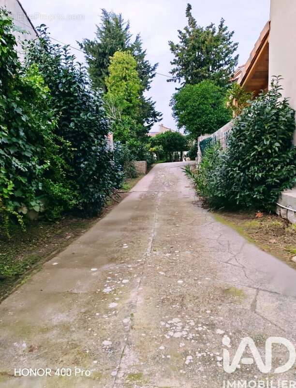 Photo 2 - Maison à VITROLLES