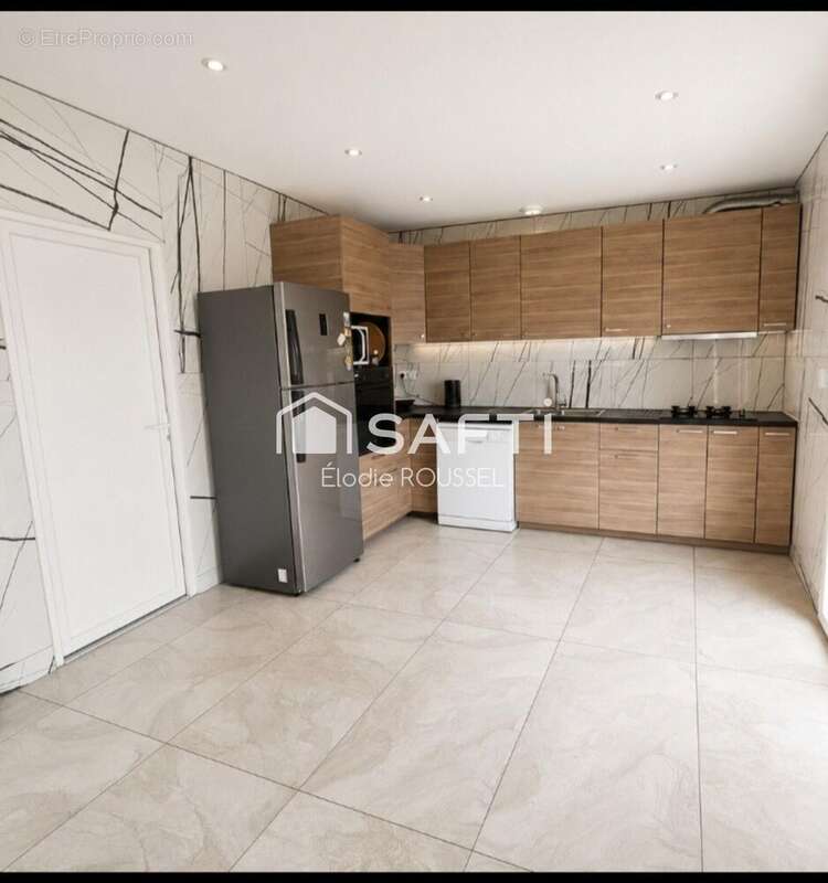 Maison 145 m² à Val-De-Reuil  - photo 6