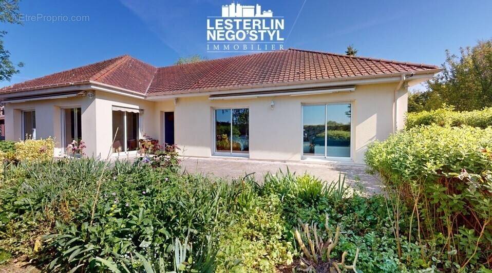 Maison à OCTEVILLE-SUR-MER