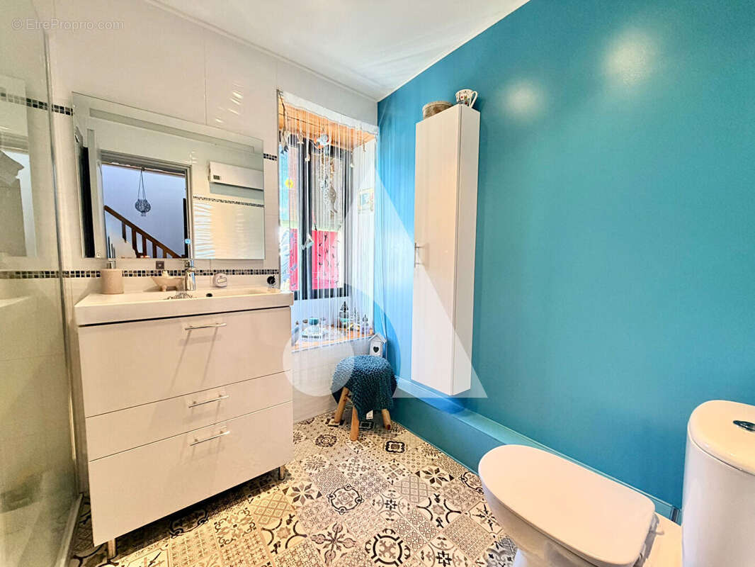 Maison à SAINT-JUST-LUZAC