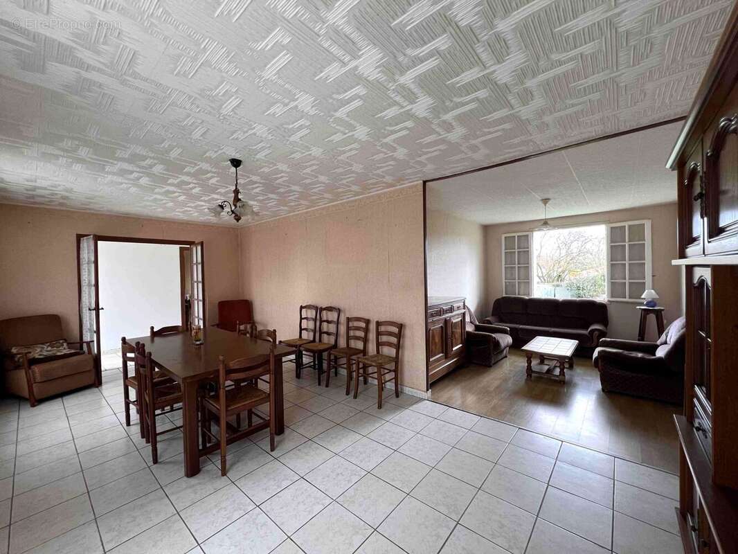 Maison à ANSAC-SUR-VIENNE