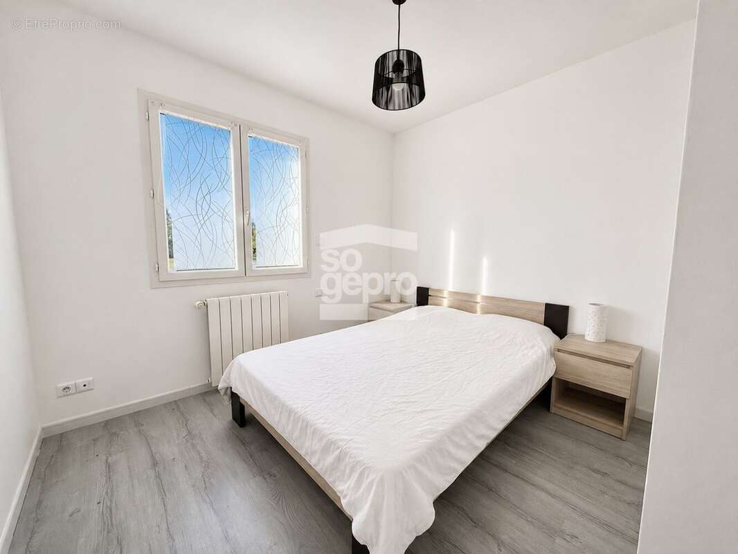 Réf - 2069 : Vente Maison 5 Pièces avec Piscine à Vias ! - photo 7