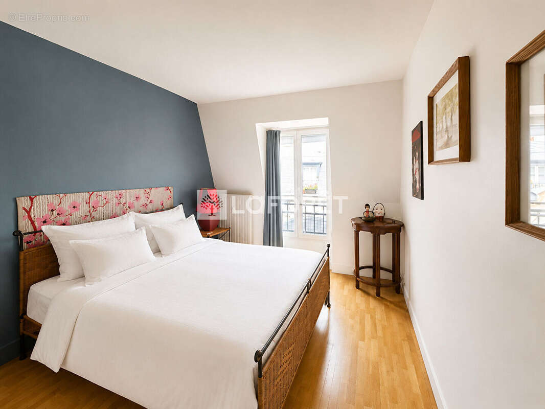 Appartement à PARIS-17E