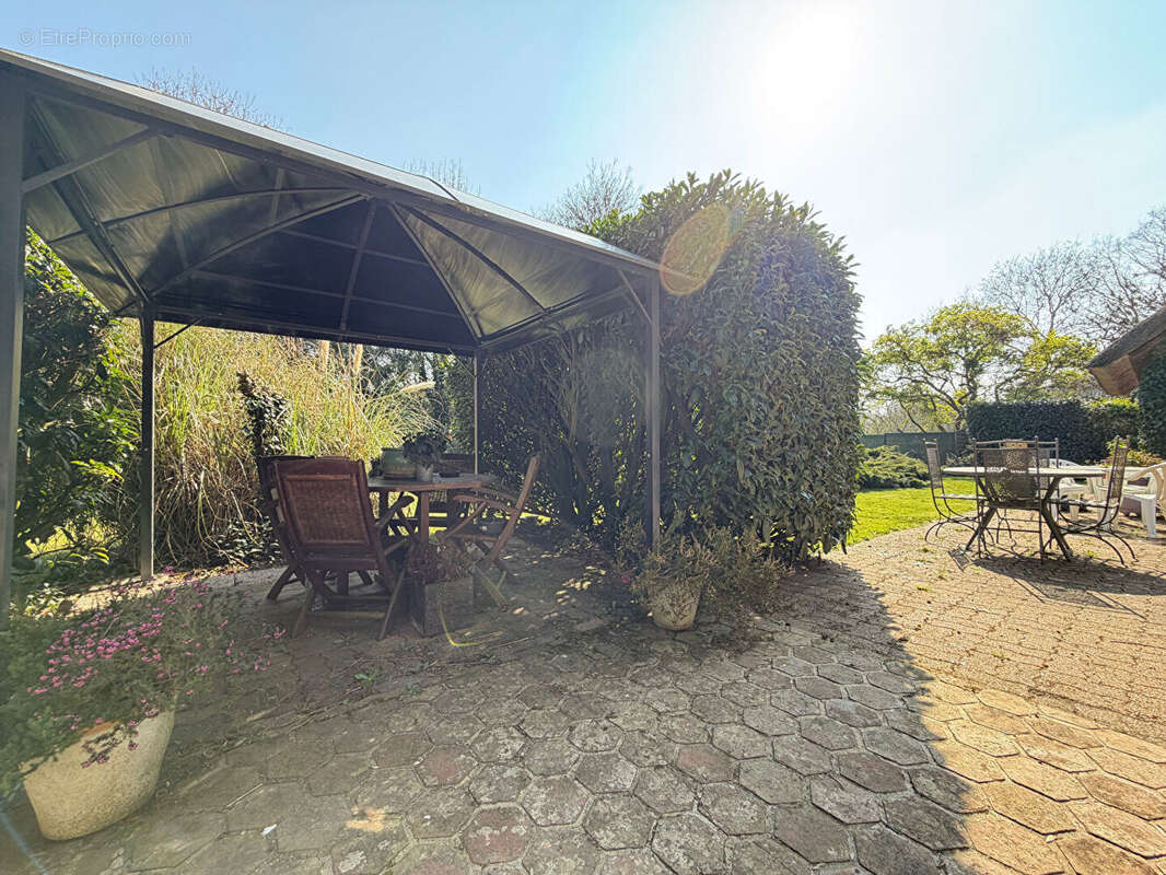 Maison à LE VAL-DAVID