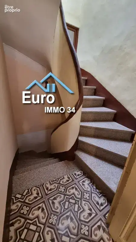 Co-Exclusivité - Maison de village offrant 75 m² hab.  - photo 3