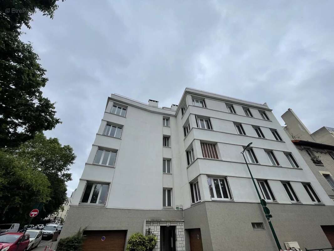 Appartement à COLOMBES