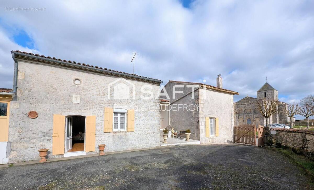 Photo 1 - Maison à MONTILS