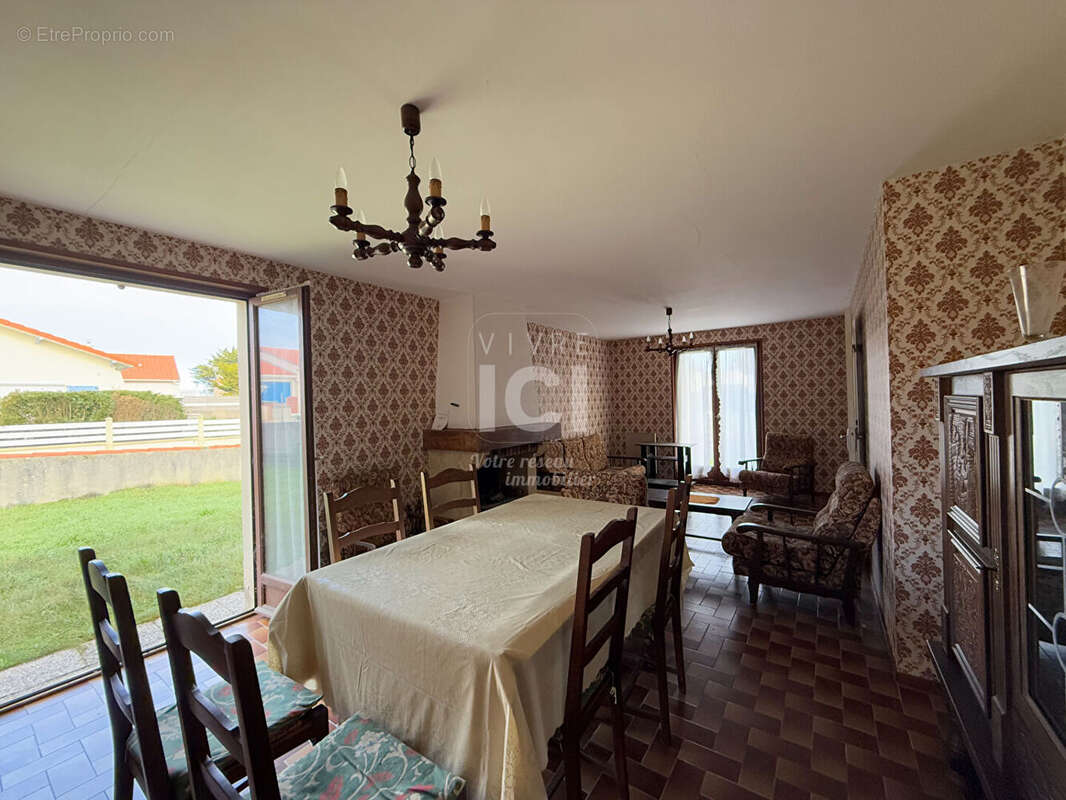 Maison à LA PLAINE-SUR-MER