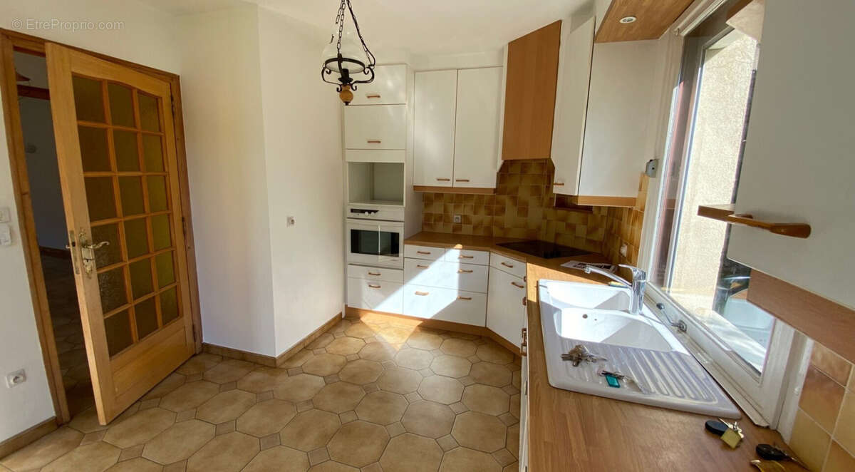 Maison à SAINT-PERAY