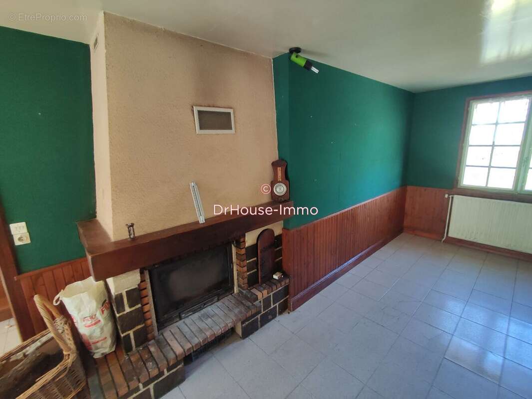 Maison à NOUAILLE-MAUPERTUIS