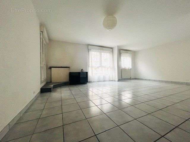 Appartement à LE PRE-SAINT-GERVAIS