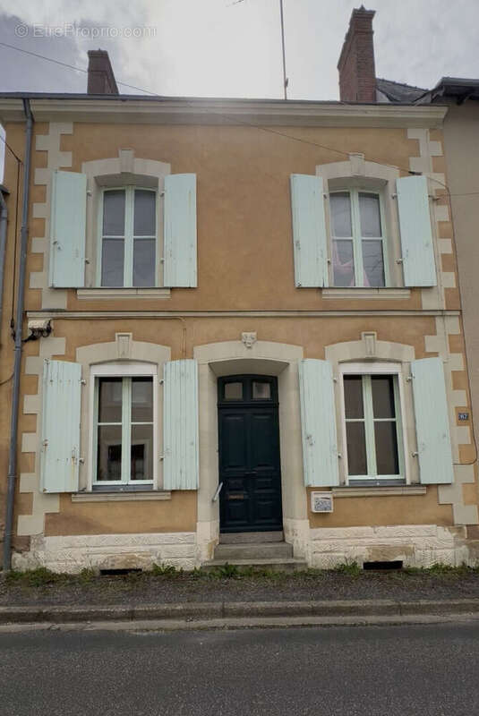 Maison à CRAON