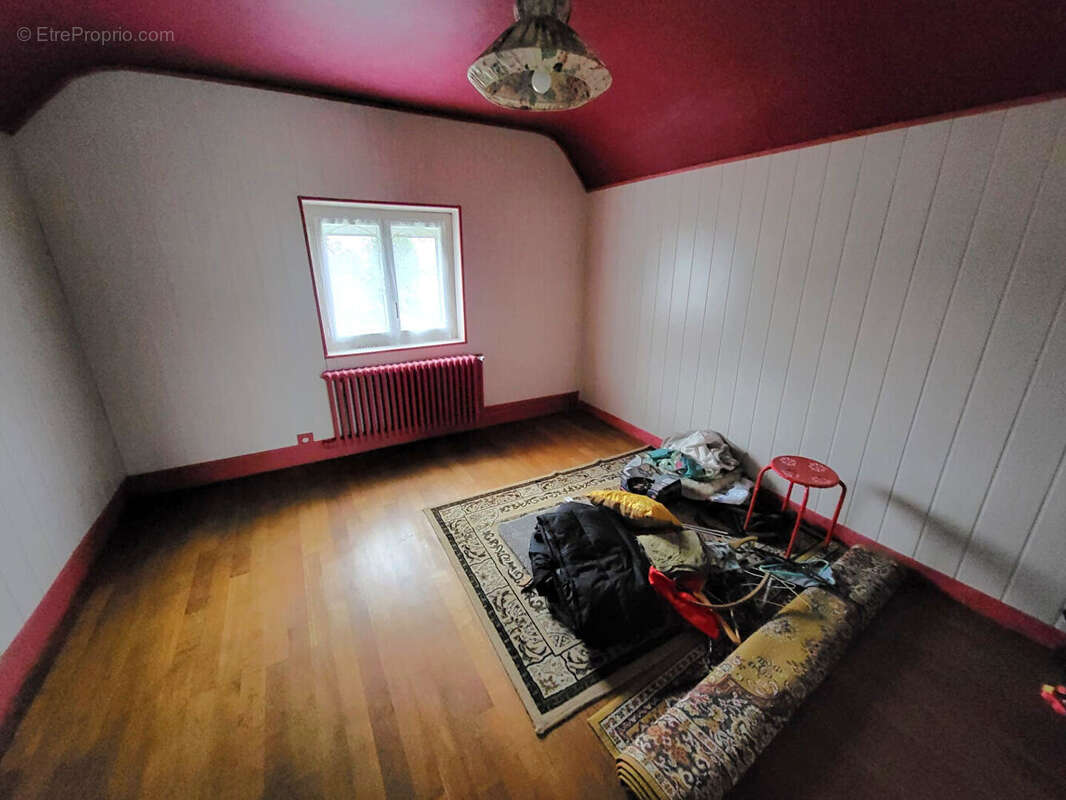 Maison à MONTEREAU-FAULT-YONNE