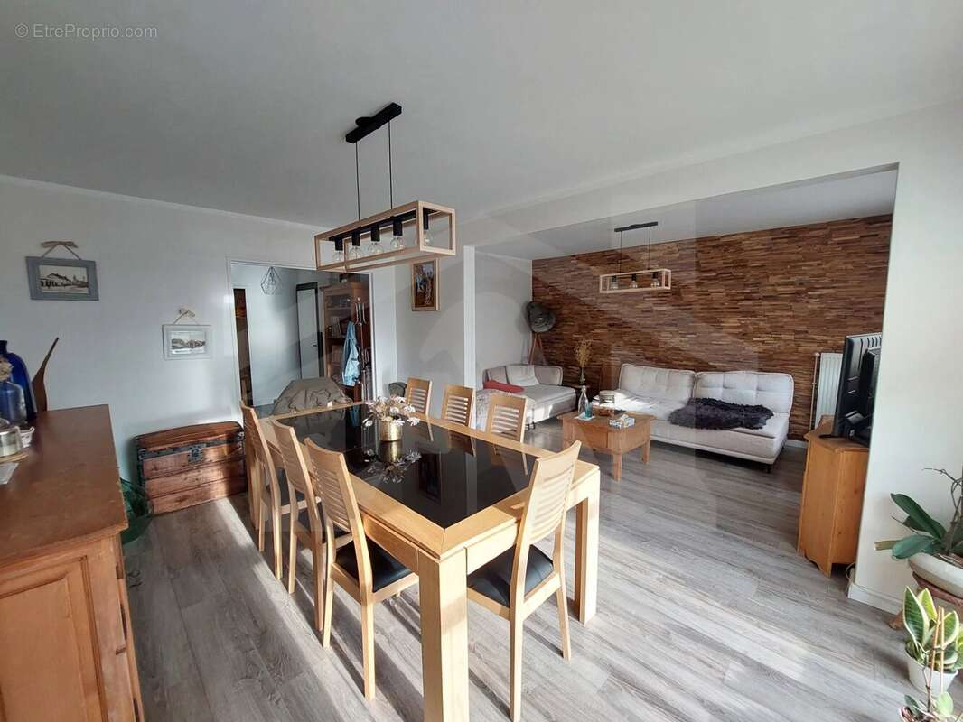 Appartement à SEYSSINS