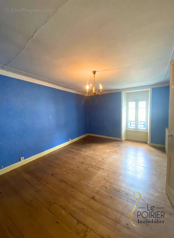 Appartement à LAMBALLE