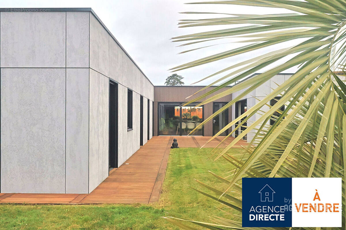 Maison à SAINT-SEBASTIEN-SUR-LOIRE