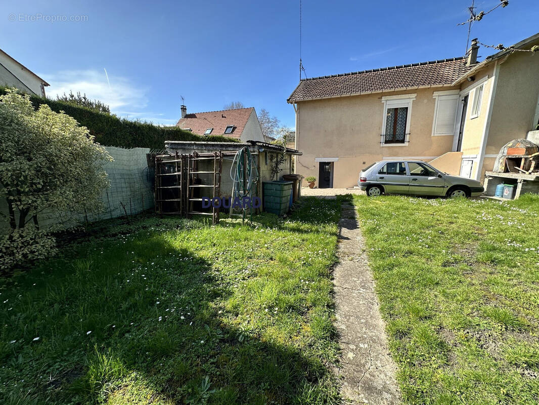 Maison à HOUILLES