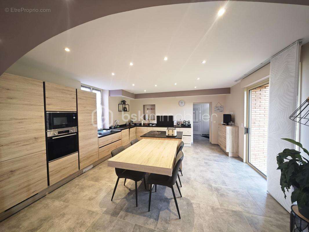 Maison à L&#039;AIGLE