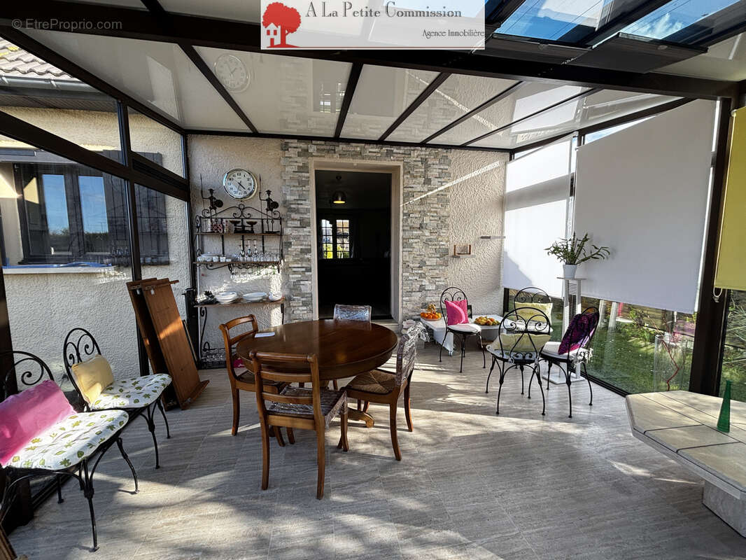Maison à SOURS