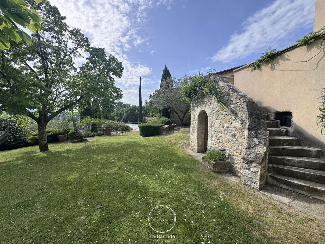 Maison à DIEULEFIT
