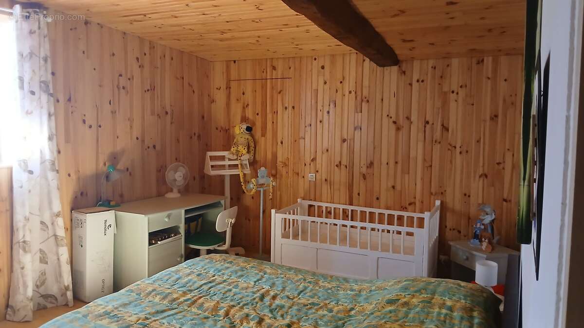Maison 185 m² à Courgeac  - photo 72