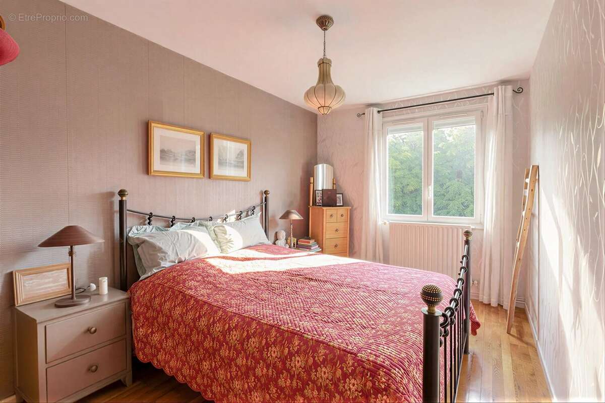 Appartement à FONTAINES-SUR-SAONE