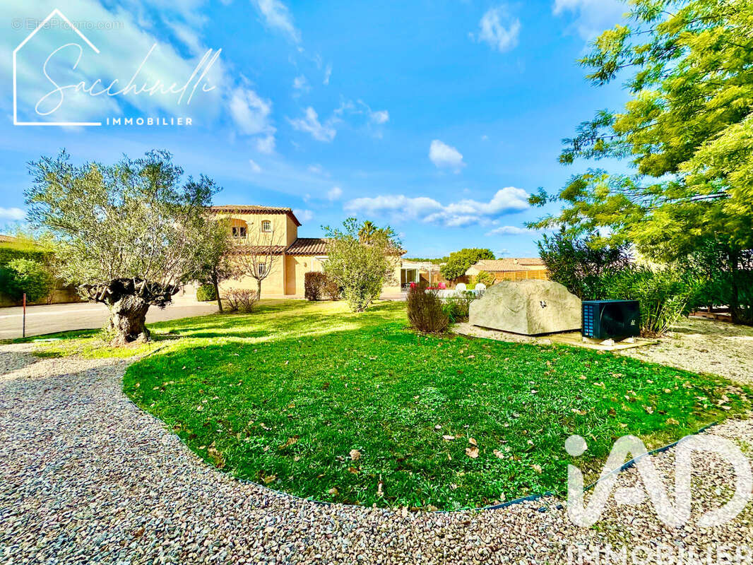 Photo 2 - Maison à LA CRAU