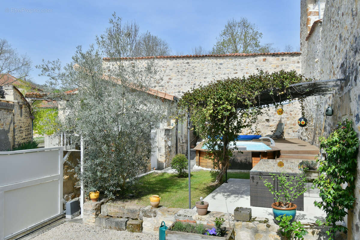 Maison à LAPS