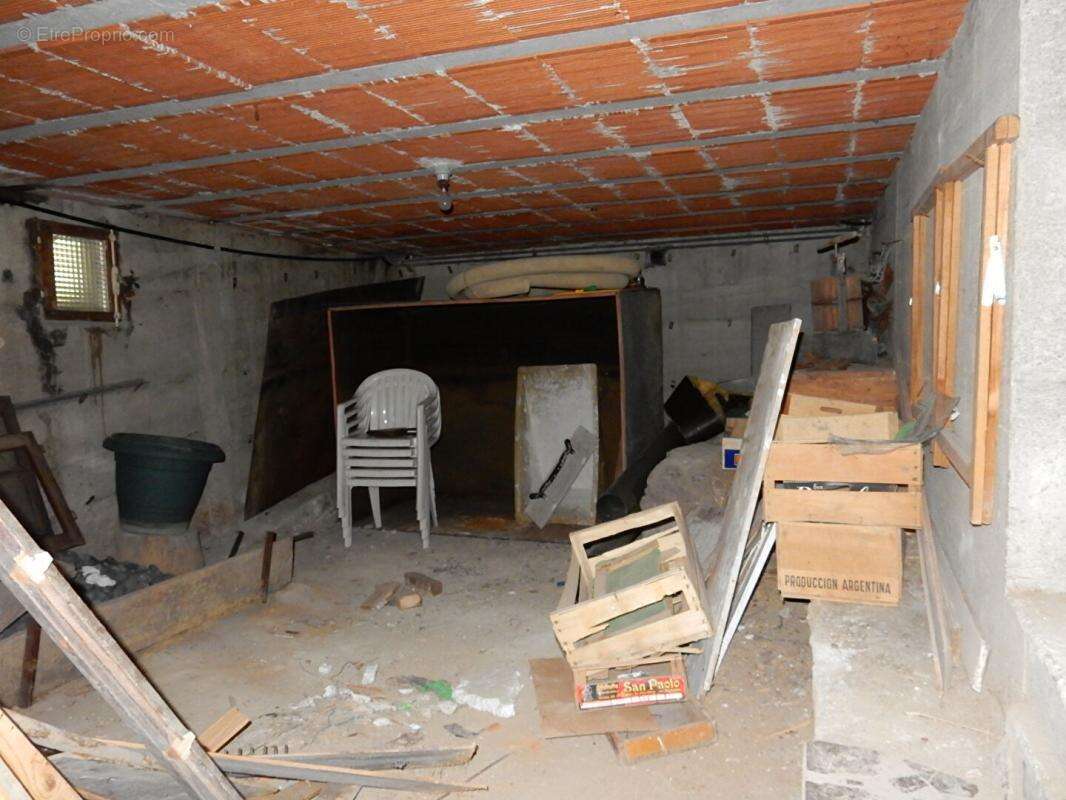 Maison à ESPALY-SAINT-MARCEL