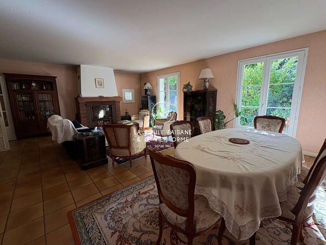 Maison à MONTFORT-L'AMAURY