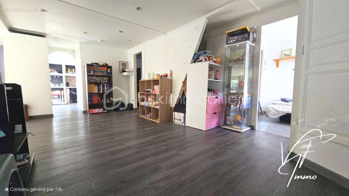 Maison à LE CASTELLET