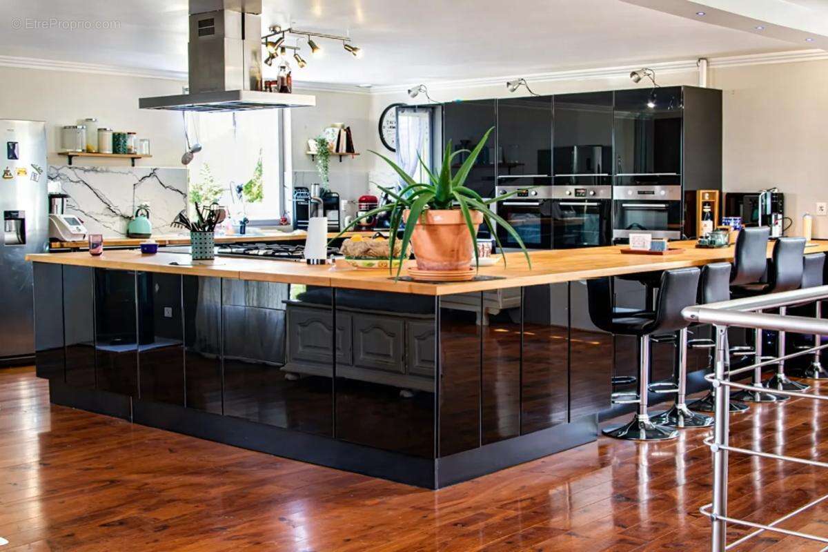 Appartement à SAINT-MEARD-DE-GURCON