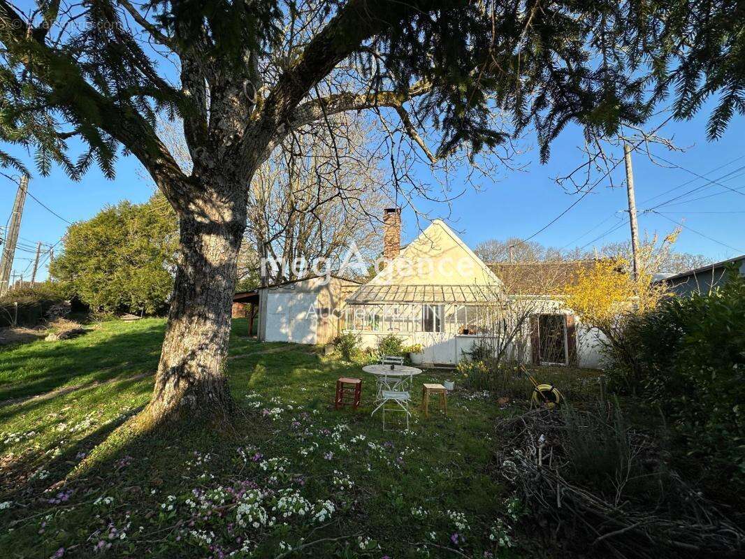 Maison sur 1300m2 de terrain clos - photo 8